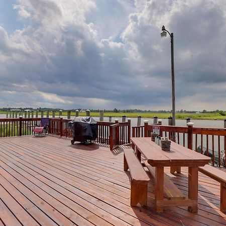 Oceanfront Milford Home With View And Boat Access エクステリア 写真