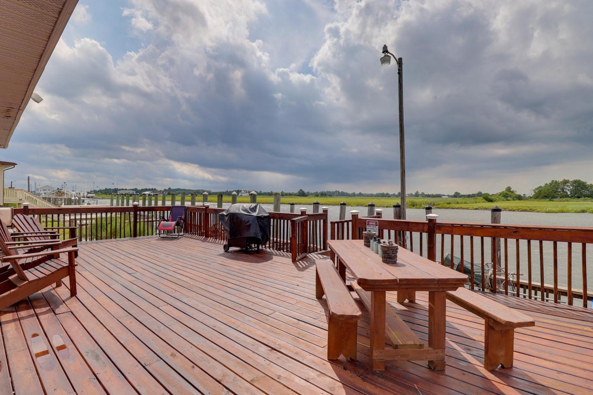 Oceanfront Milford Home With View And Boat Access エクステリア 写真