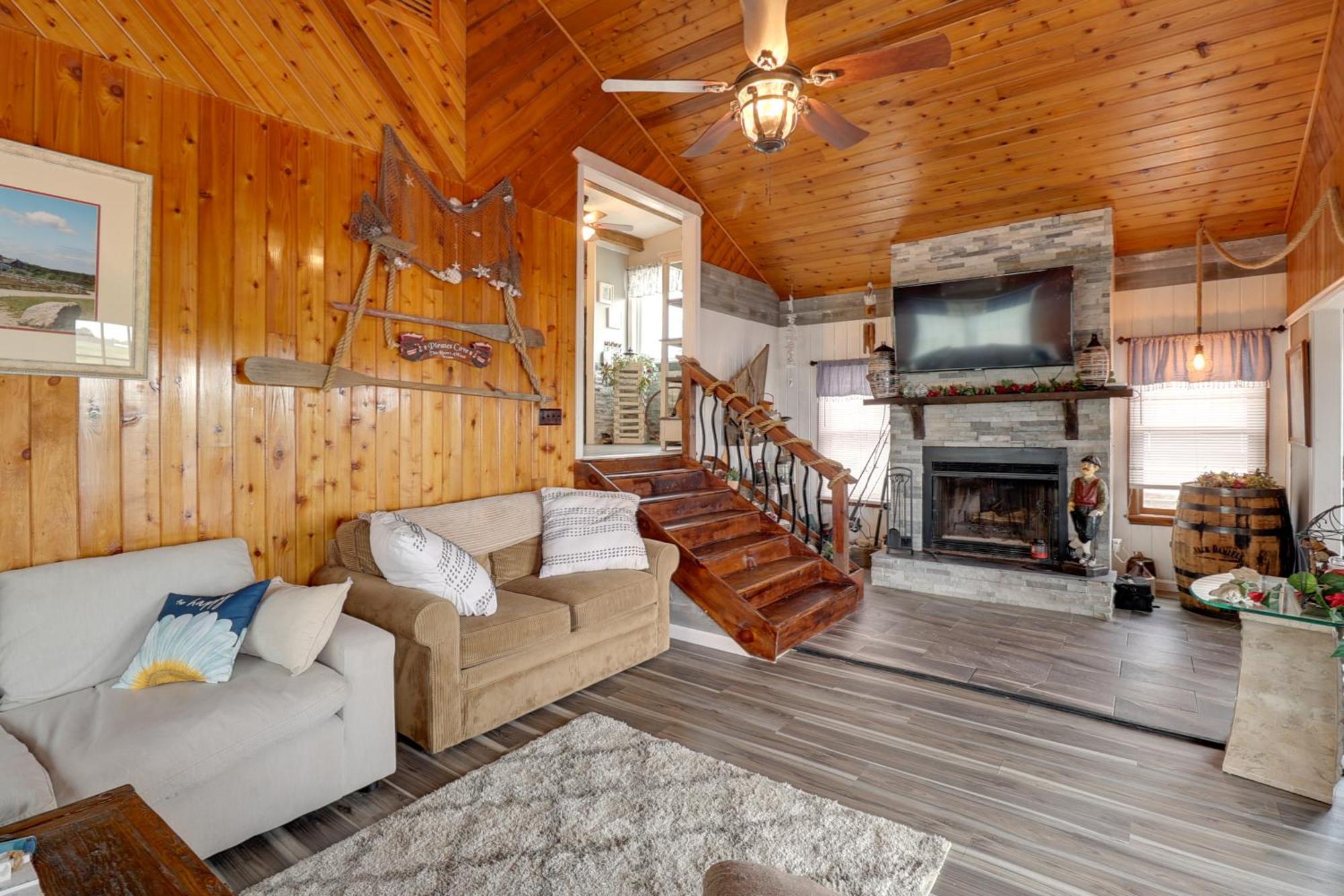 Oceanfront Milford Home With View And Boat Access エクステリア 写真